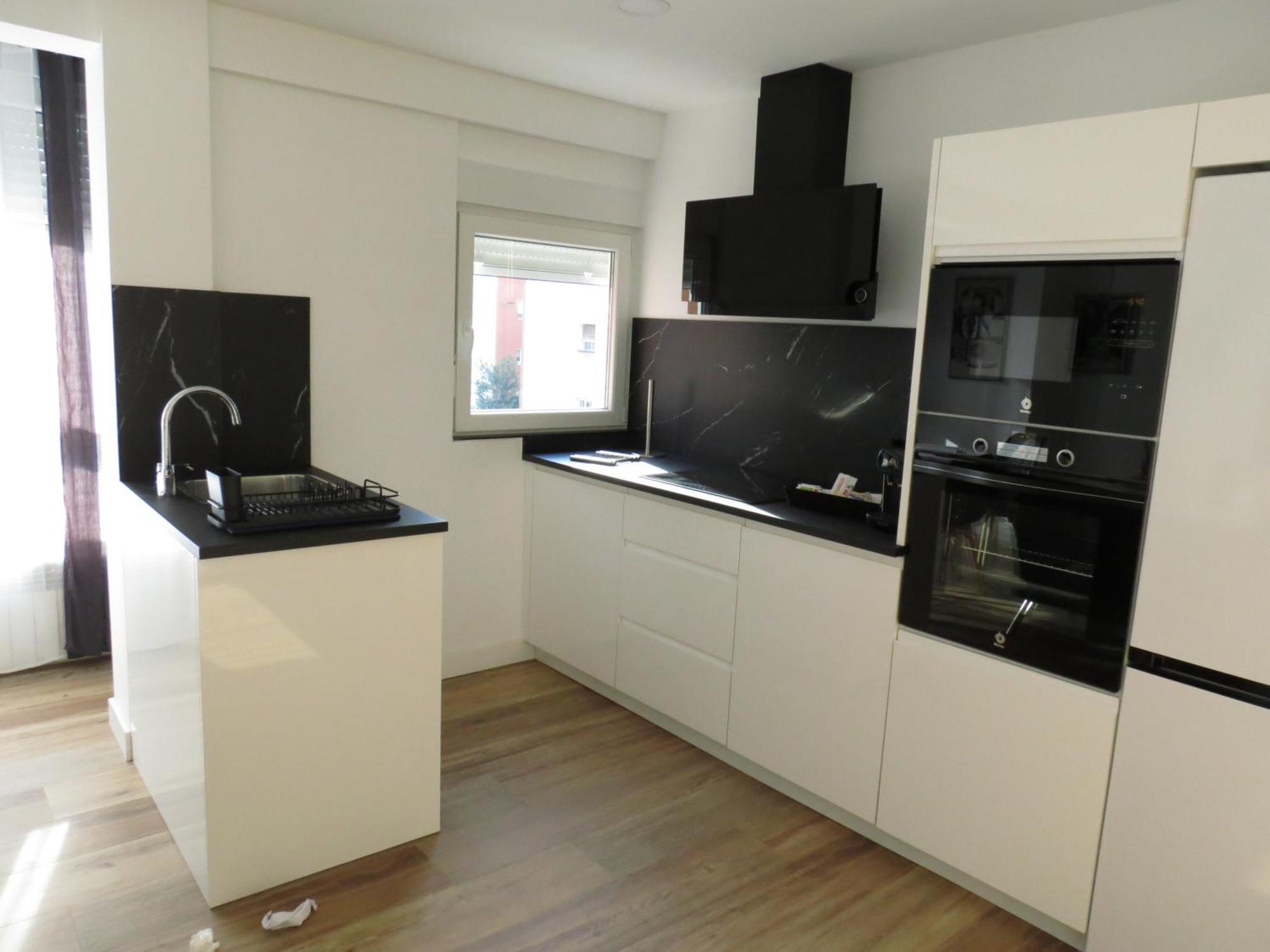 Apartamento Aires Del Norte, Con Ascensor Y Wifi Gratis Santander Bagian luar foto